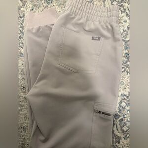 Figs Zamora High Waisted Joggers in Slate